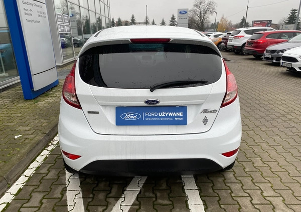 Ford Fiesta cena 29900 przebieg: 172621, rok produkcji 2013 z Czyżew małe 92